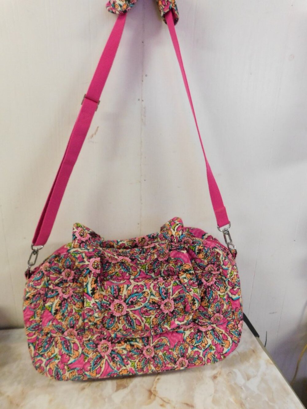 Vera Bradley Floral Overnight / Weekend Travel Duffle Bag Carry On